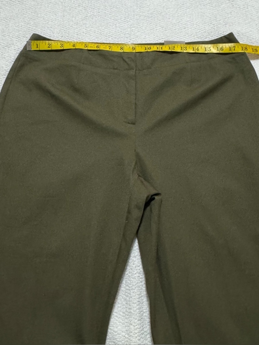 Chicos Size 2(L) Short Capital Stretch Caba Slim Ankle Pants Grape Leaf Green - Picture 7 of 12